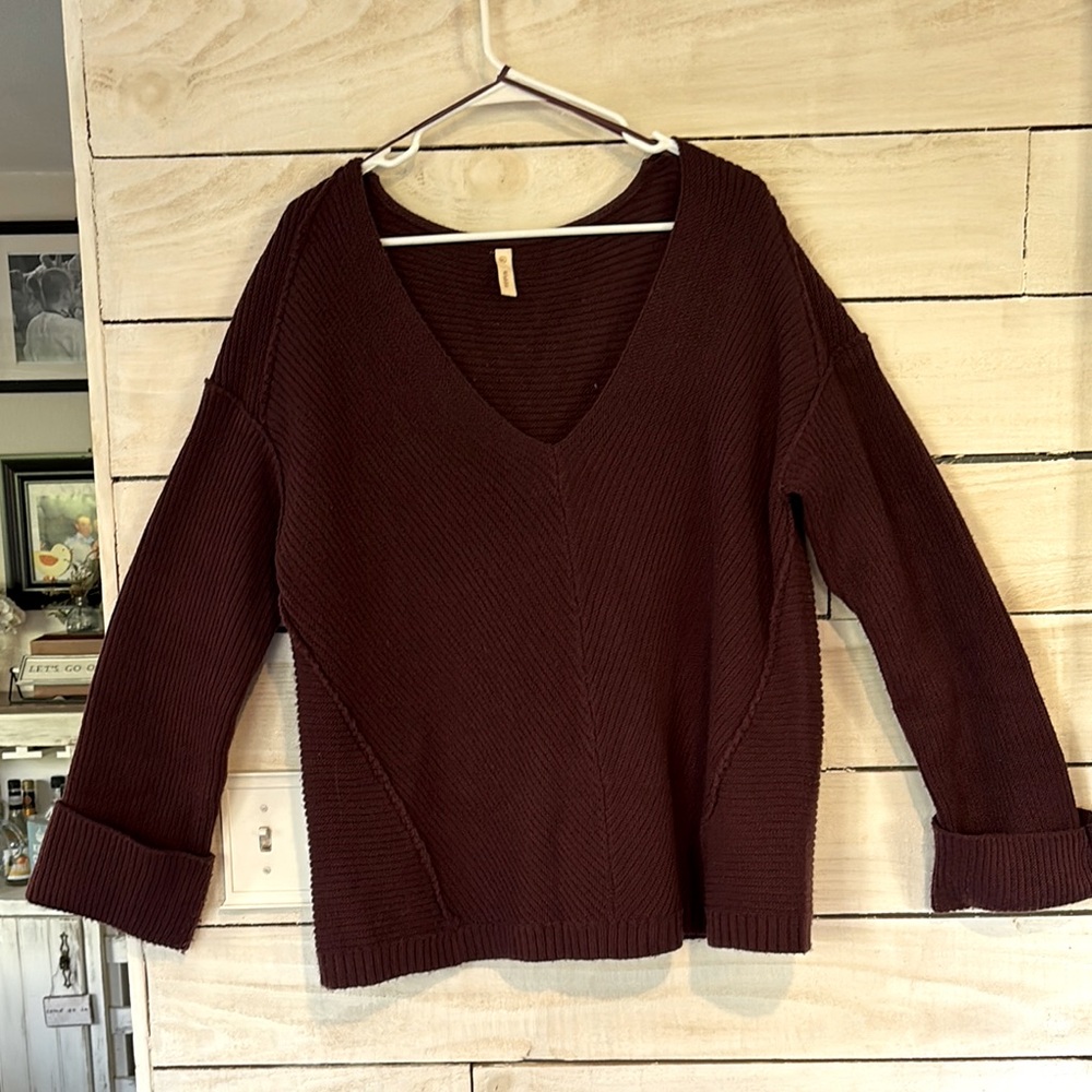 Elegant Brown V-Neck Sweater